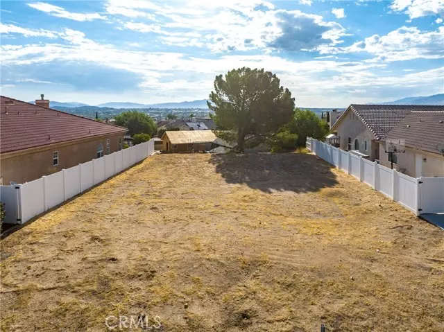 13475 Hidden Valley Road, Victorville, CA 92395