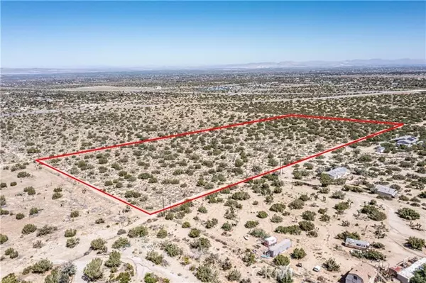 Pinon Hills, CA 92372,0 Hwy 138 Lot 02