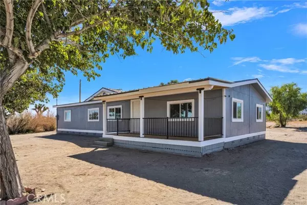 13676 Raven Road, Phelan, CA 92371