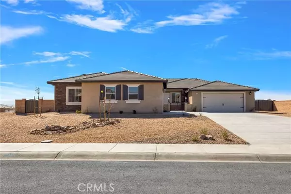 17182 Ta Wan Ka Road, Apple Valley, CA 92307