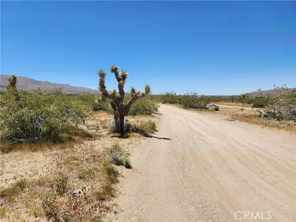 Lucerne Valley, CA 92356,2 Foothill Road