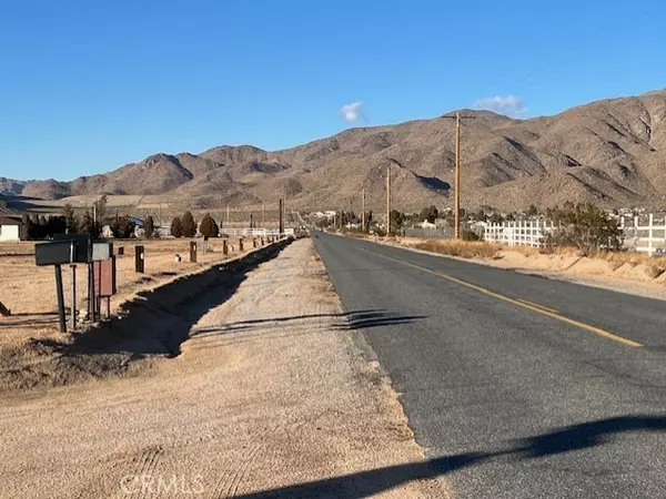 Apple Valley, CA 92308,0 Milpas 8.83 AC Road