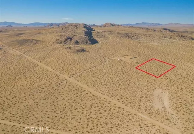 1 Carmer Road, Lucerne Valley, CA 92356