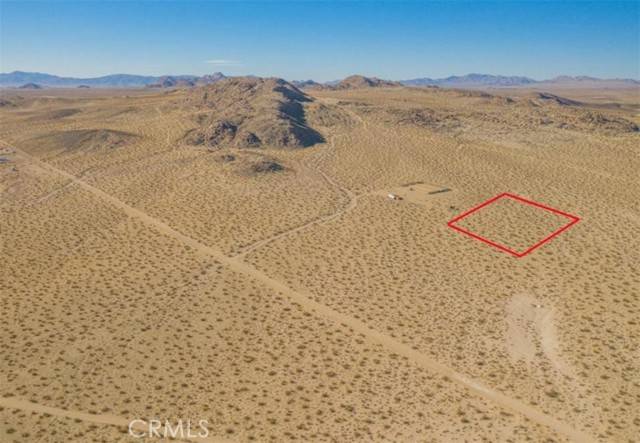 1 Carmer Road, Lucerne Valley, CA 92356