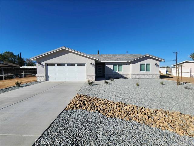 20924 Ponca Road, Apple Valley, CA 92308