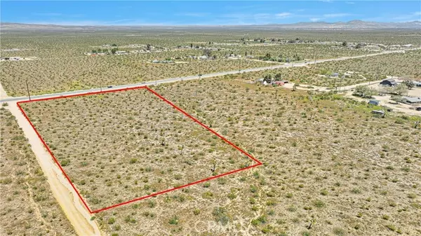 0 Ca-18, Phelan, CA 92372