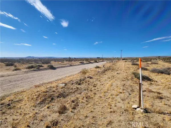 Landers, CA 92285,1210 Acoma Trail