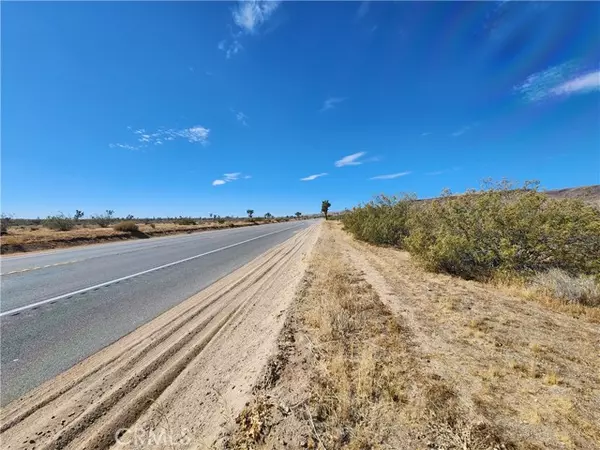 1901 Old Woman Springs Road, Yucca Valley, CA 92285