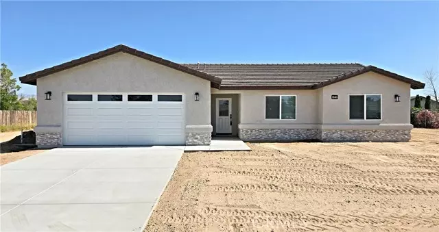 Apple Valley, CA 92308,21415 Kenora Court