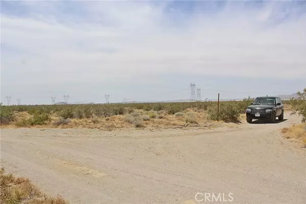 Adelanto, CA 92301,0 Holly Road