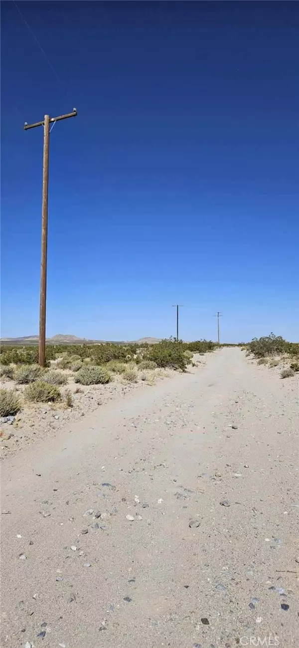 Lucerne Valley, CA 92356,39226 Furst Street