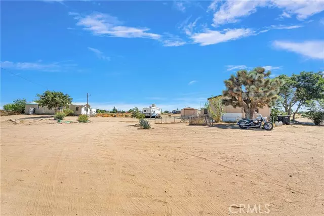 Phelan, CA 92371,9339 Vinton Road