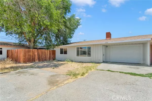 13390 Mohawk Road, Apple Valley, CA 92308