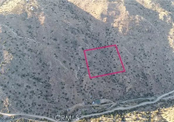 2 Near Burns Canyon, Pioneertown, CA 92268