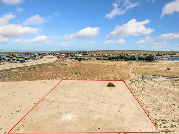 Helendale, CA 92342,0 Strawberry Lane