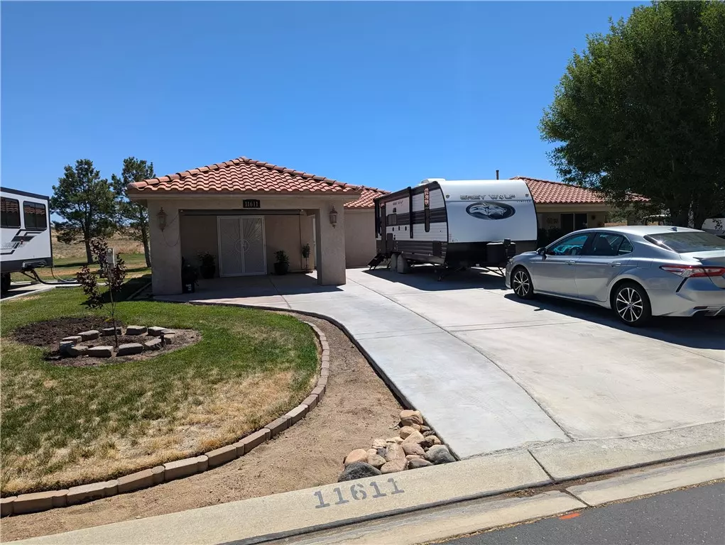 Apple Valley, CA 92308,11611 RIDGEMARK Road