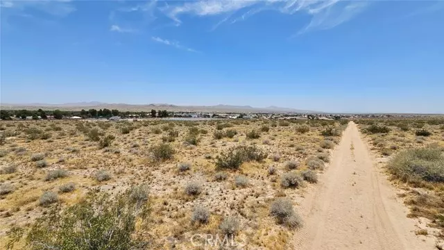 1 Mountain Springs Road, Helendale, CA 92342