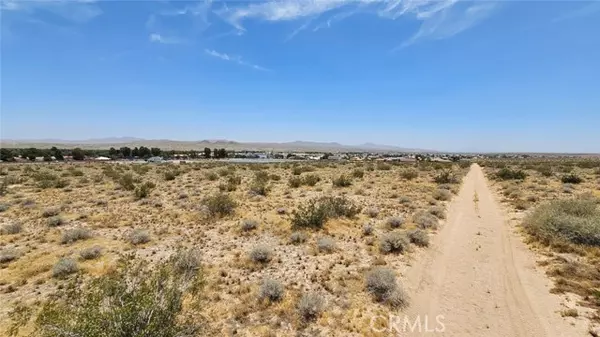 1 Mountain Springs Road, Helendale, CA 92342