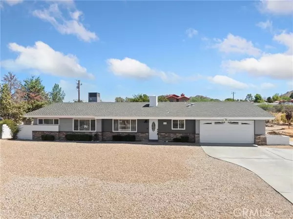 19472 Chippewa Road, Apple Valley, CA 92307