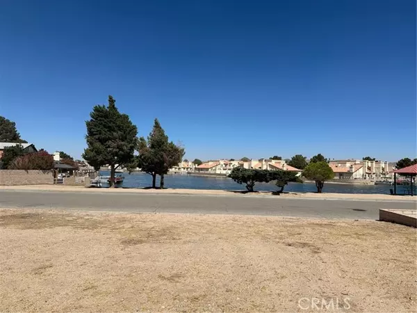 27250 Outrigger Lane, Helendale, CA 92342