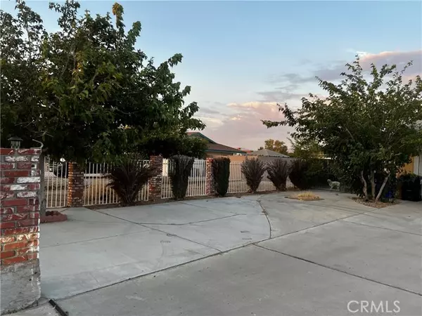 Apple Valley, CA 92308,12751 Running Deer Road