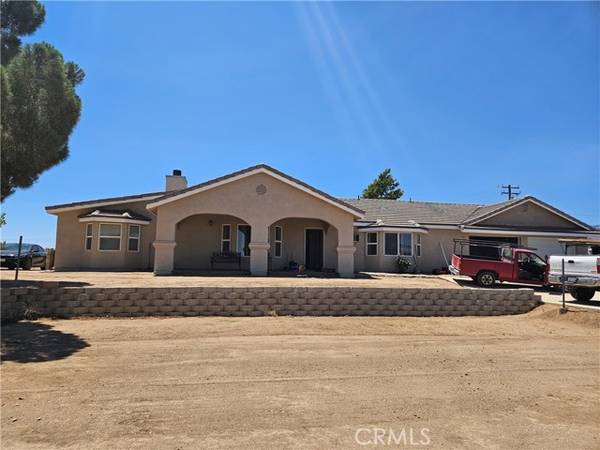 8851 Sonora Road, Phelan, CA 92371