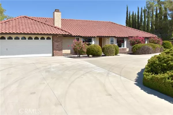 19912 Itasca Road, Apple Valley, CA 92308