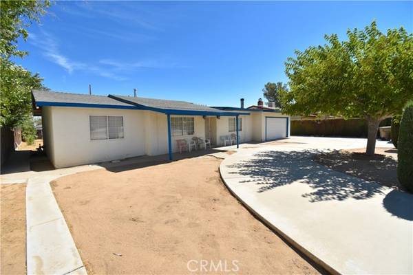 16320 Live Oak Street,  Hesperia,  CA 92345