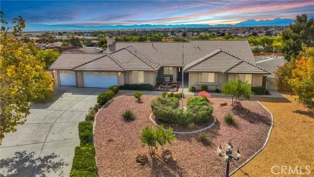 13960 Shoshonee Court, Apple Valley, CA 92307