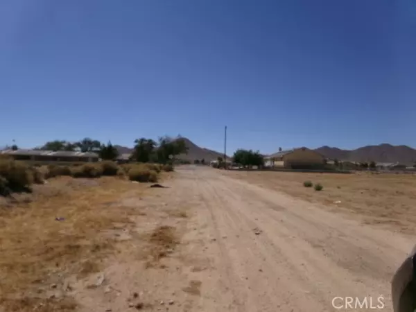 Apple Valley, CA 92307,0 WIGWAM