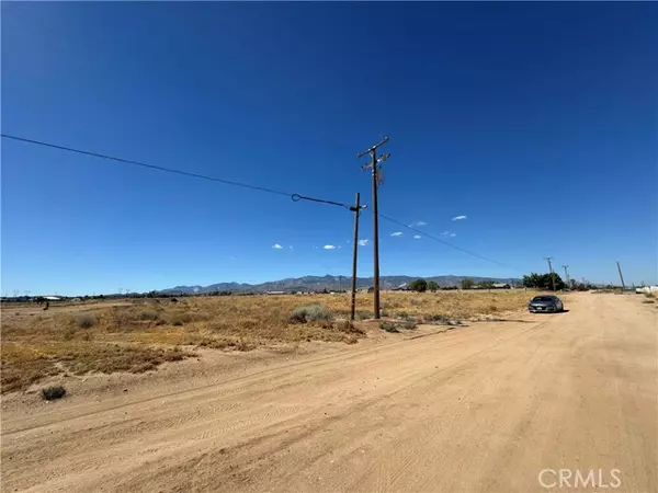 Phelan, CA 92371,10120 Arizona Avenue