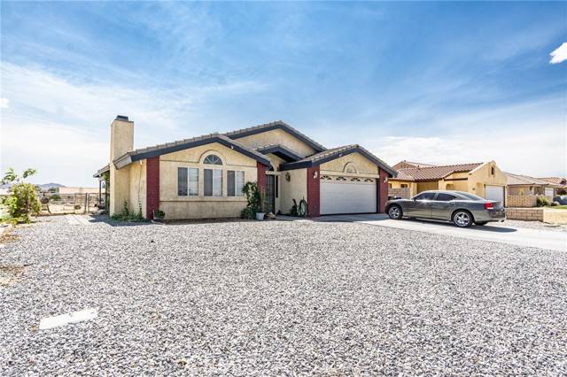 26969 Lakeview Drive, Helendale, CA 92342