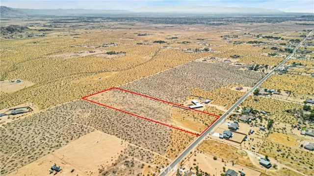 Apple Valley, CA 92307,24625 Cahuilla Road