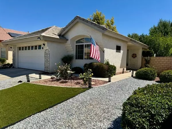 19613 Ironside Drive, Apple Valley, CA 92308