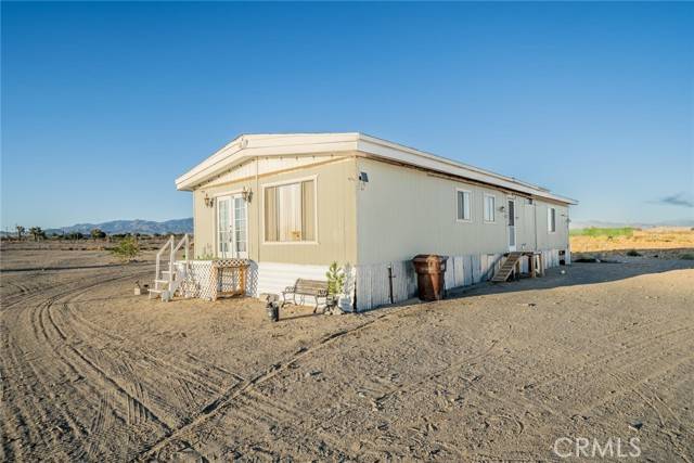 14425 Johnson Road, Phelan, CA 92371