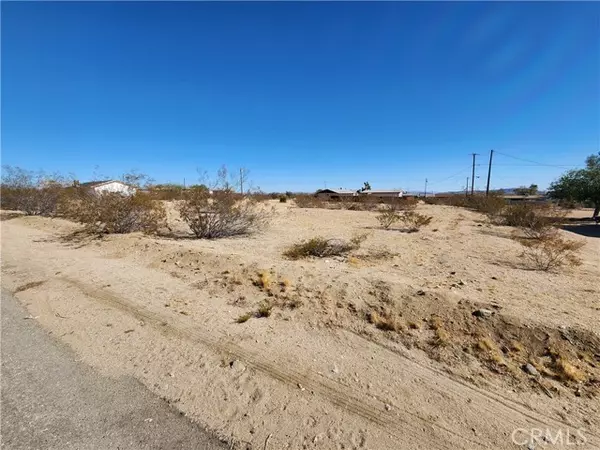 Joshua Tree, CA 92252,50 Avenida Lane