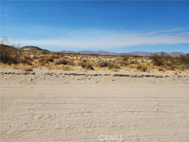 505 Fairlane Road, Lucerne Valley, CA 92356