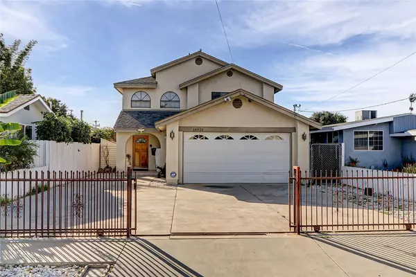 14923 S Raymond Avenue, Gardena, CA 90247