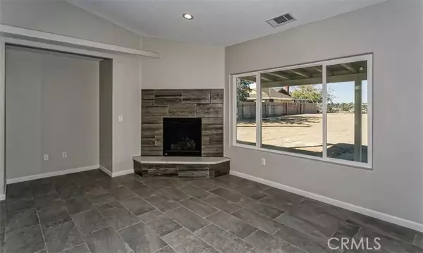 Hesperia, CA 92345,10399 Fifth Avenue