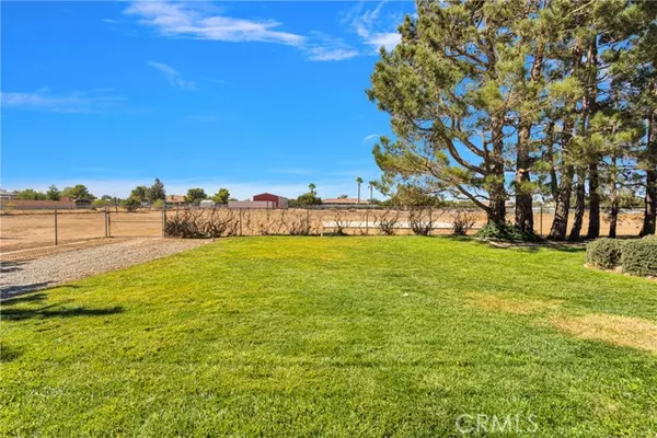 Oak Hills, CA 92344,7144 Yosemite Avenue