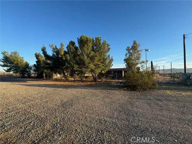 Apple Valley, CA 92308,23839 Bear Valley Road