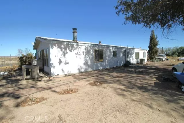 42151 Hampskin Road, Newberry Springs, CA 92365