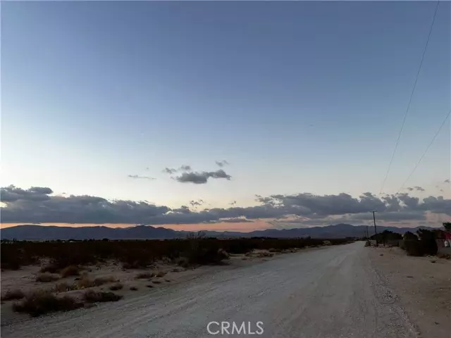 0 Lincoln Rd, Lucerne Valley, CA 92356