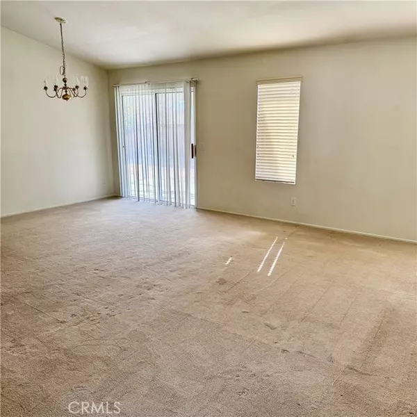 Apple Valley, CA 92307,22594 Cuyama Court