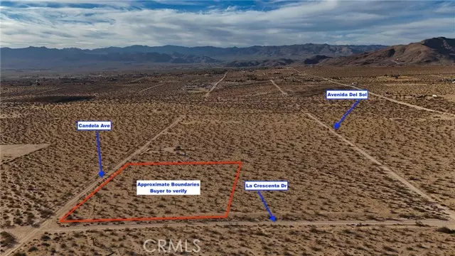 Joshua Tree, CA 92252,718 Candela Avenue