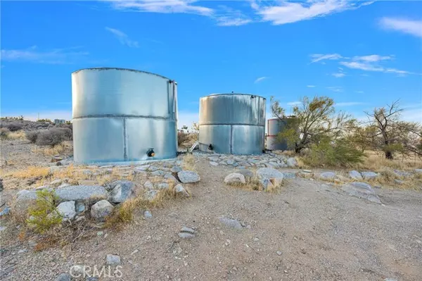 Lucerne Valley, CA 92356,32623 Powerline Road