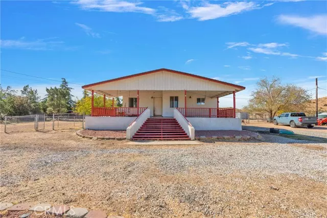 6022 Arrowhead Lake Road, Hesperia, CA 92345