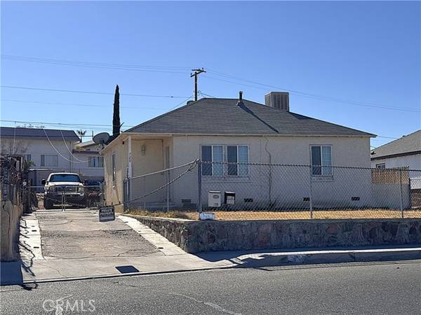 720 Flora Street, Barstow, CA 92311