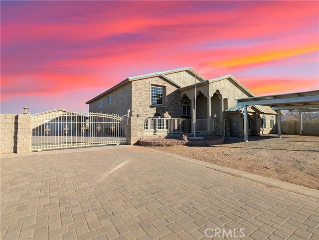 21468 Chimayo Road, Apple Valley, CA 92308