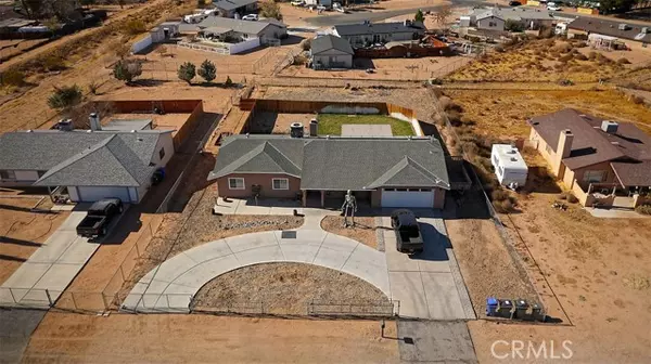 16656 Nawakwa Road, Apple Valley, CA 92307